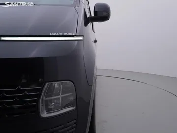 Car image 37