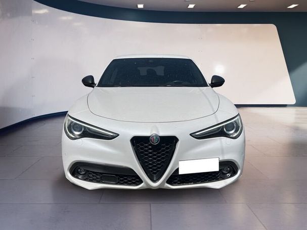 Alfa Romeo Stelvio 2.2 Q4 154 kW image number 3