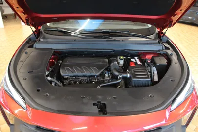 Car image 19
