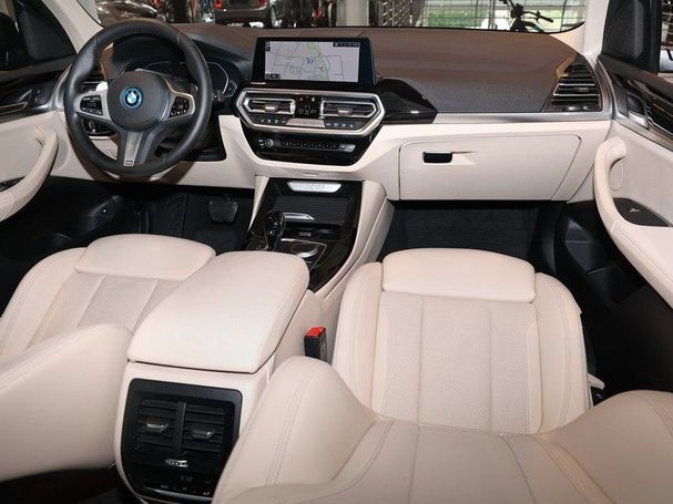 BMW X3 xDrive30e 215 kW image number 4