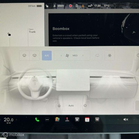 Tesla Model Y 220 kW image number 15