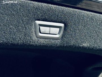 Car image 41