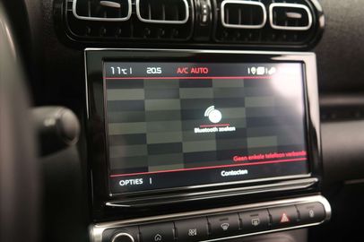 Car image 36