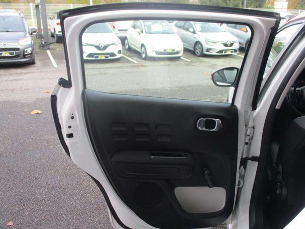 Citroen C3 Pure Tech 83 Shine 61 kW image number 7