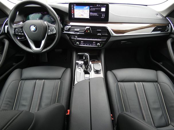 BMW 520d 140 kW image number 21