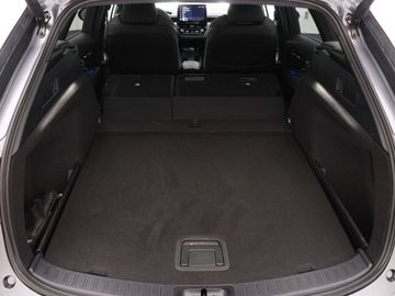 Car image 36