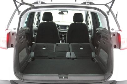 Car image 42