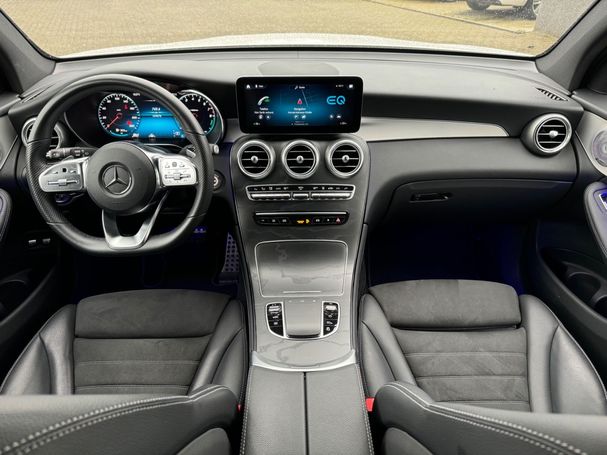 Mercedes-Benz GLC 300 e 4Matic 235 kW image number 15