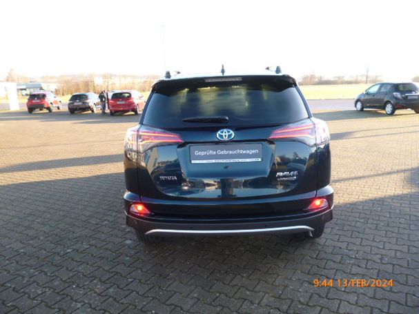 Toyota RAV 4 2.5 Hybrid Team Deutschland 145 kW image number 3