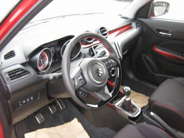 Car image 7