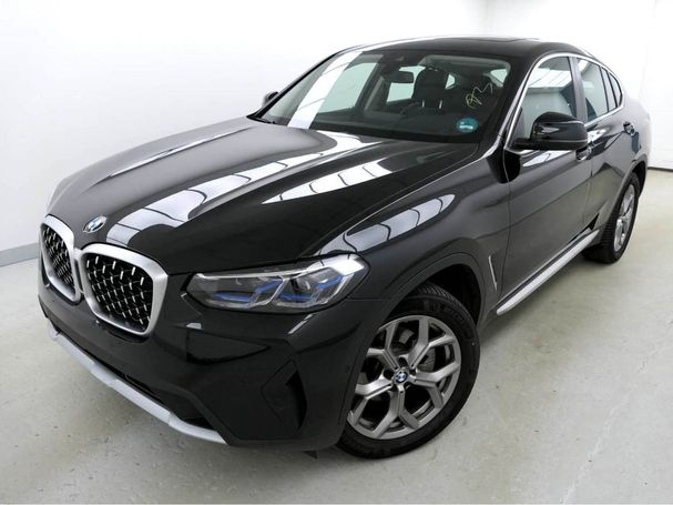 BMW X4 xDrive 135 kW image number 1