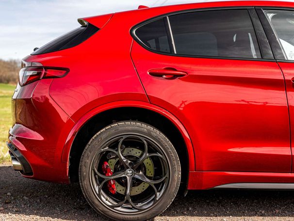 Alfa Romeo Stelvio 375 kW image number 14