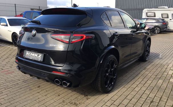 Alfa Romeo Stelvio V6 2.9 Quadrifoglio 375 kW image number 4