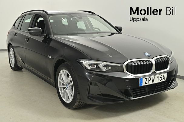 BMW 330 Touring xDrive 185 kW image number 1