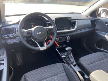 Car image 15