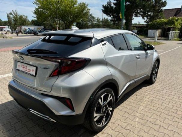 Toyota C-HR 2.0 Hybrid 135 kW image number 3