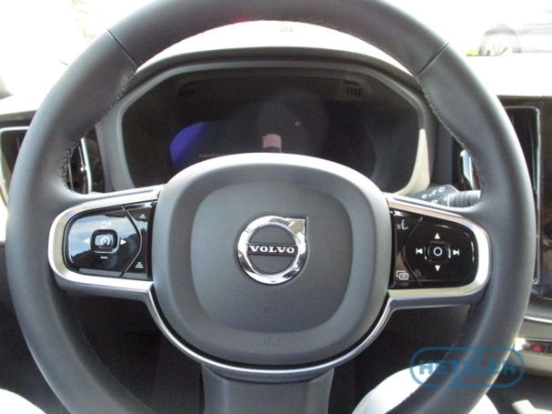 Volvo XC60 B4 145 kW image number 17