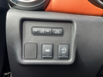 Car image 29