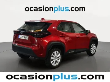 Car image 3