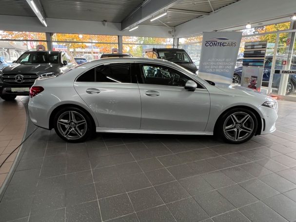 Mercedes-Benz A 180 d Line 85 kW image number 3