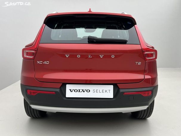 Volvo XC40 T2 95 kW image number 11