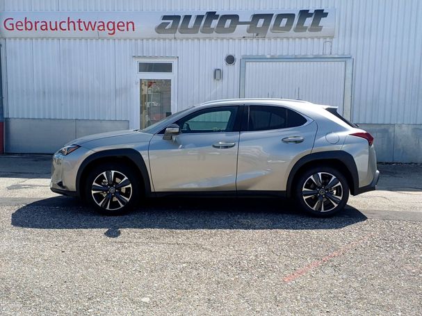 Lexus UX 250h 135 kW image number 5