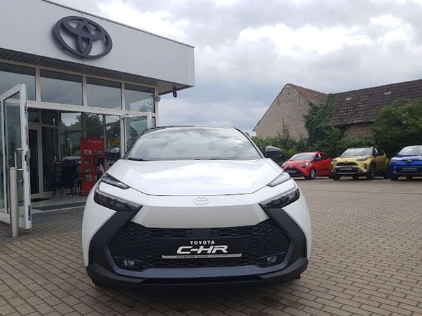 Toyota C-HR 2.0 Hybrid 164 kW image number 4