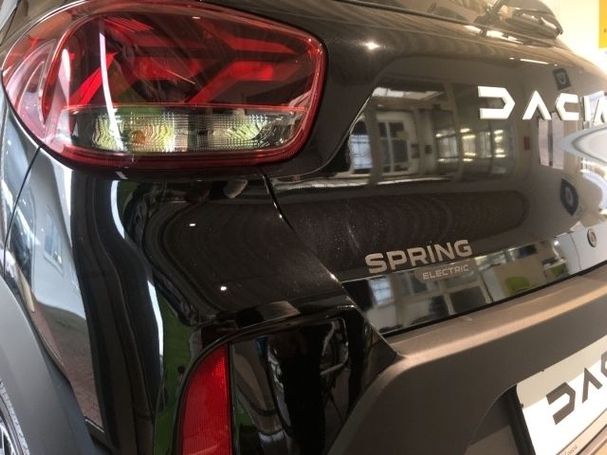 Dacia Spring 45 Essential 33 kW image number 6