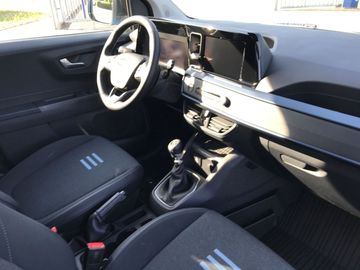 Car image 21