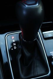 Car image 37