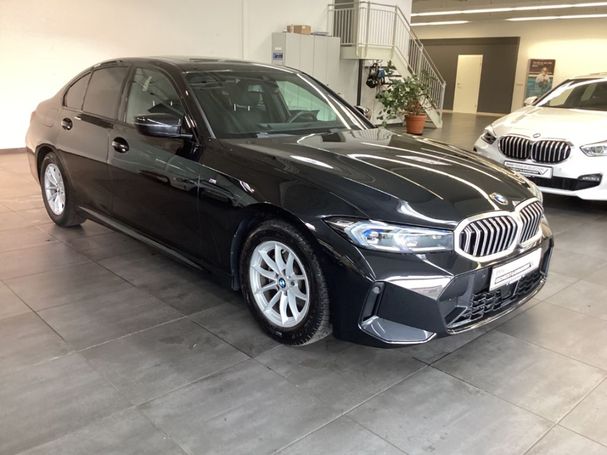 BMW 320d M Sport 140 kW image number 7