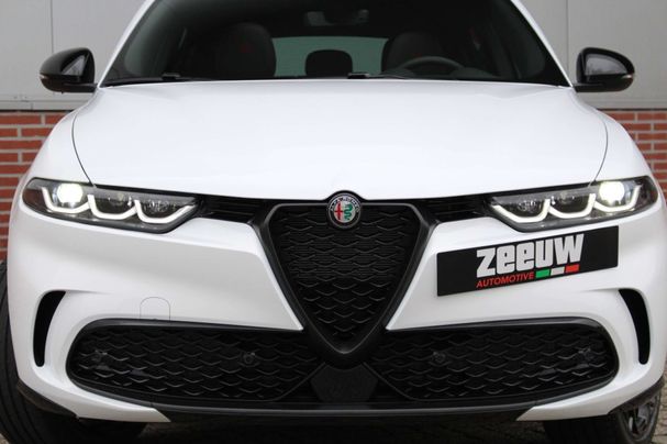 Alfa Romeo Tonale 1.5 Veloce 118 kW image number 2