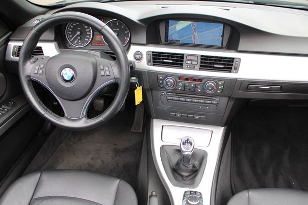 BMW 318i 105 kW image number 14