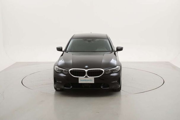 BMW 320d 140 kW image number 8