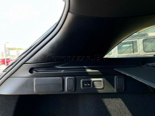 Land Rover Range Rover Velar 221 kW image number 32