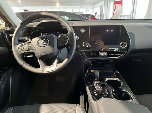 Lexus NX 450 h 227 kW image number 4