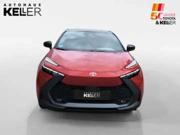 Car image 3
