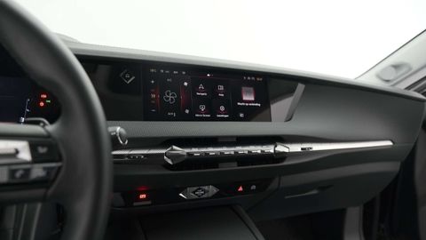 Car image 39