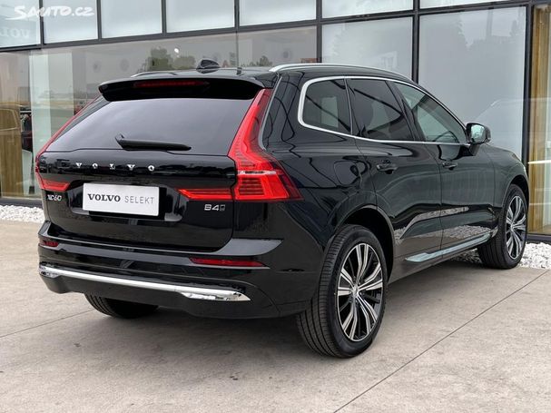 Volvo XC60 B4 AWD 145 kW image number 3