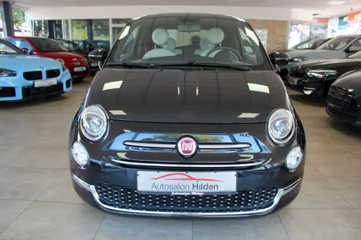 Car image 3