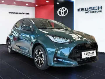 Car image 16