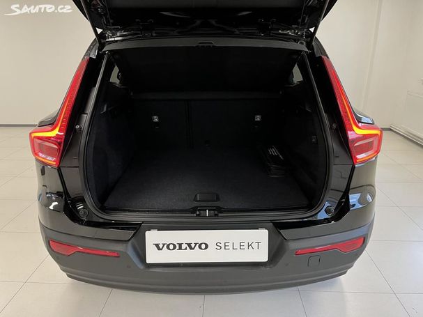 Volvo XC40 T2 95 kW image number 8