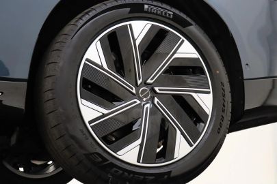 Car image 41