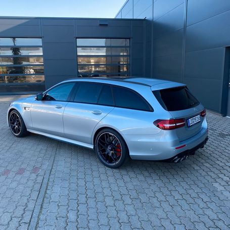 Mercedes-Benz E 63 AMG S 450 kW image number 3