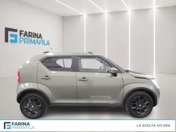 Car image 4
