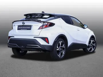 Car image 2