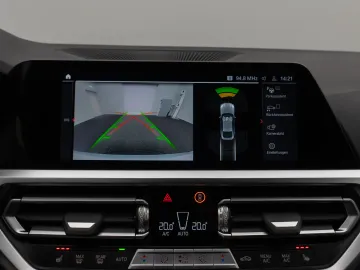 Car image 41