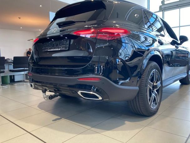 Mercedes-Benz GLC 300 e edition AMG Line 230 kW image number 17