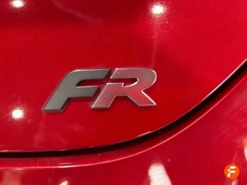 Car image 32