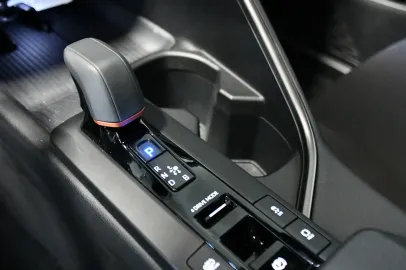 Car image 37